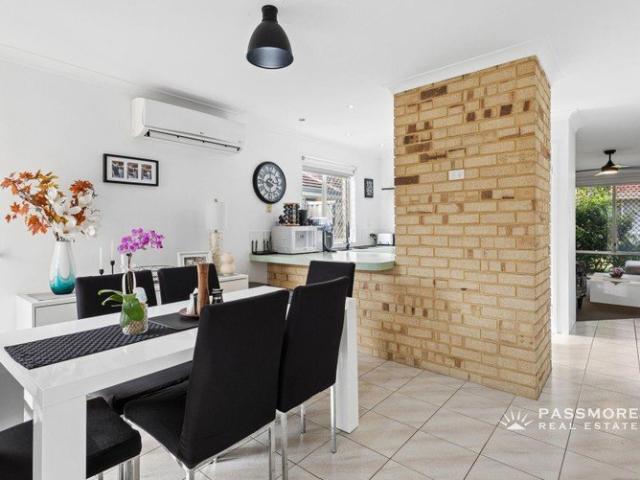 Villa for sale in Stirling, Western Australia