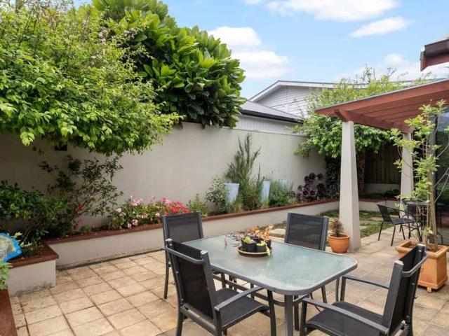 Townhouse for rent in Balmoral