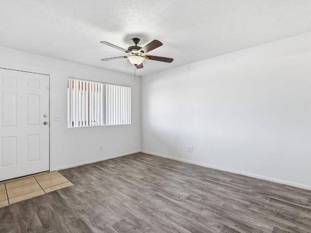 Apartment for rent in Greenbrier East, Phoenix