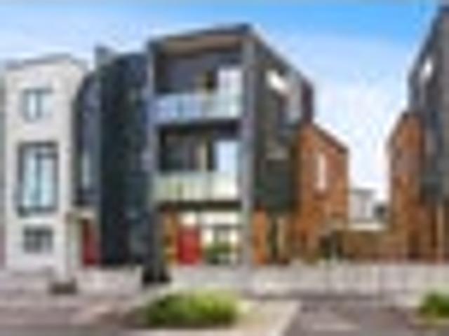 Townhouse for sale in Paremoremo, Oroua County