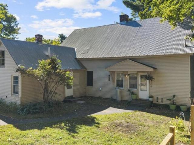 House for sale in North Wayne, Wayne