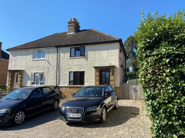 House for rent in Chalfont St. Peter, Denham