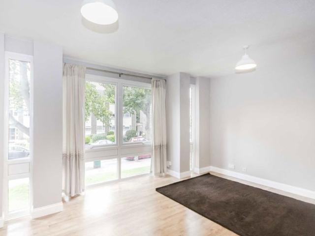 Apartment for rent in Surbiton, Greater London