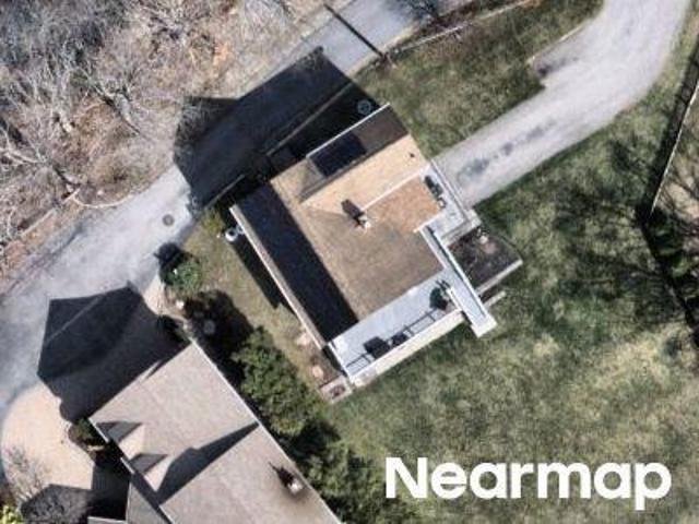 House for sale in Webster