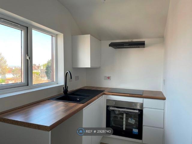 Apartment for rent in Eastbourne, East Sussex