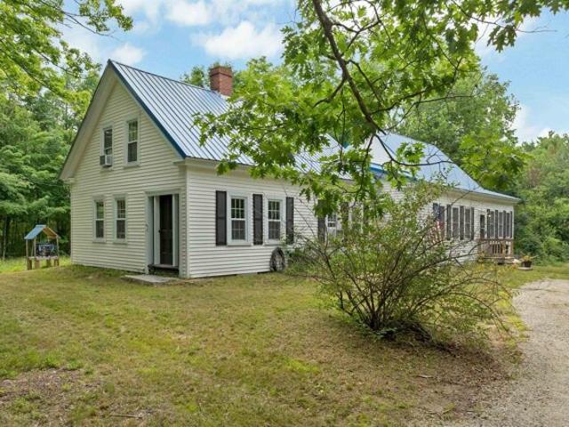 House for sale in New Hampshire