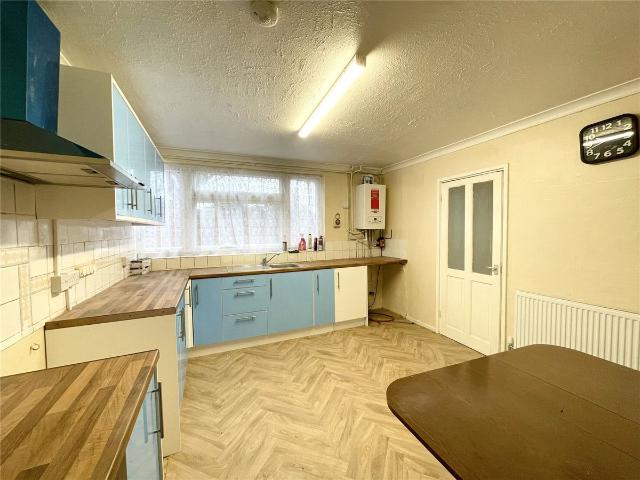 House for rent in London Borough of Ealing, Greater London