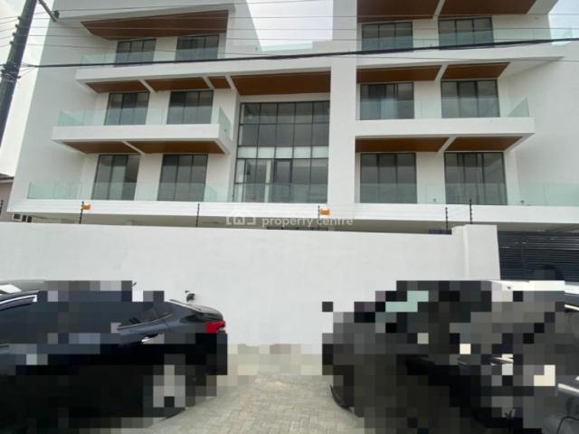 Flat for sale in Eti Osa, Lagos
