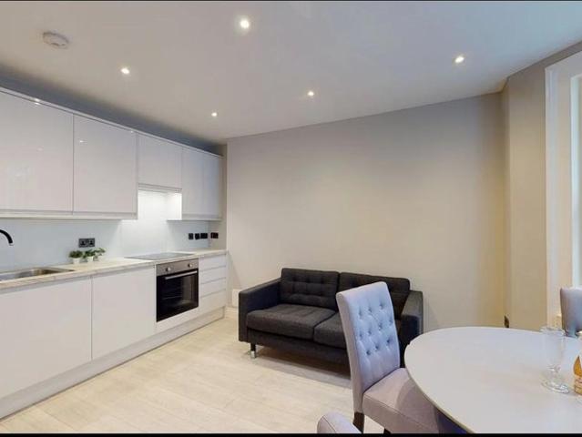 Apartment for rent in Hammersmith, Greater London
