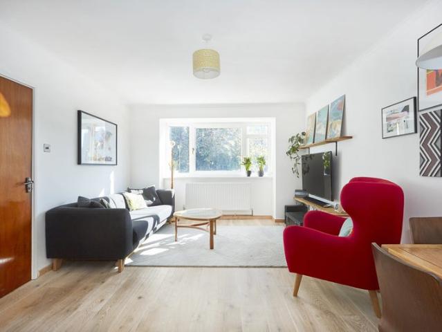 Apartment for rent in Aldrington