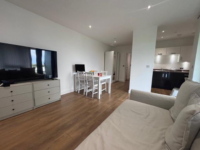 Apartment for rent in Highams Park, Isle Of Man