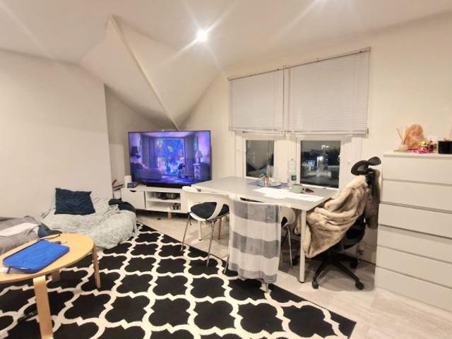 Apartment for rent in London Borough of Lewisham, Lower Sydenham