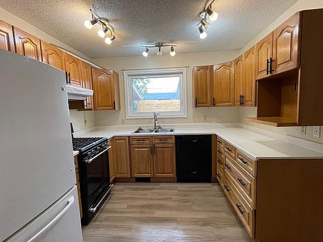 Duplex for rent in Saskatoon, Saskatchewan