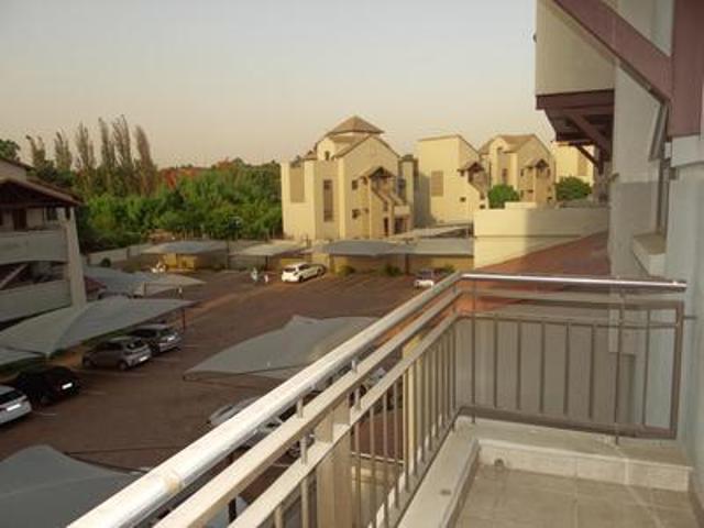 Apartment for rent in Paulshof, Alexandra