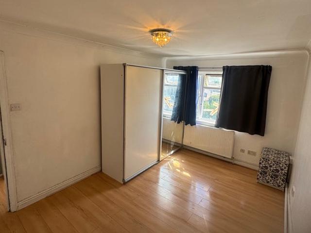 Apartment for rent in Willesden Green, Greater London