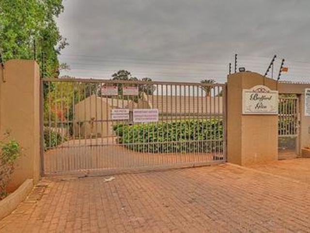 Townhouse for sale in Ekurhuleni, Gauteng