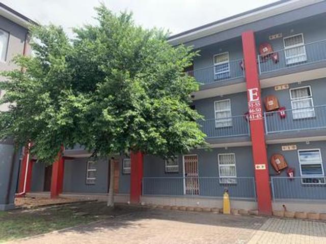 Apartment for sale in Cape Town, City of Cape Town