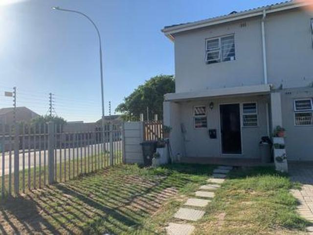House for sale in Blue Downs, Western Cape