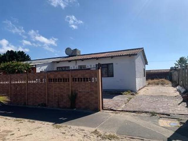 House for sale in Milnerton, Western Cape
