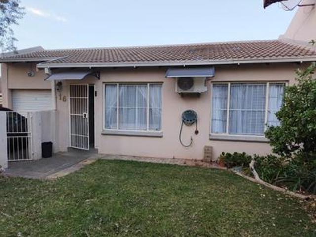 Townhouse for sale in Bloemfontein, Free State