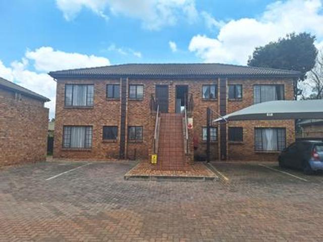 Townhouse for sale in Ekurhuleni, Gauteng