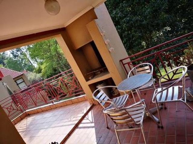 Apartment for sale in Oranjeville, Free State