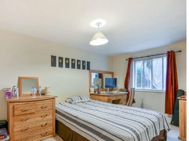 Apartment for rent in North Sheen, Greater London