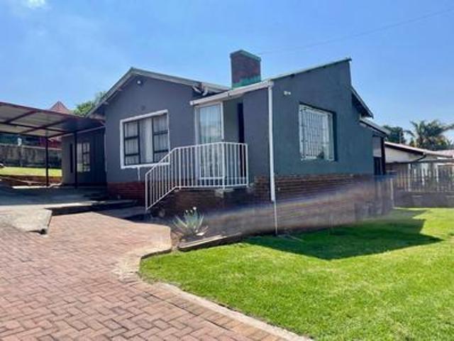 House for sale in Kagiso, Gauteng