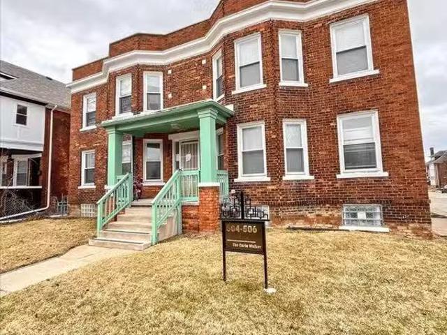 Condo for rent in Detroit