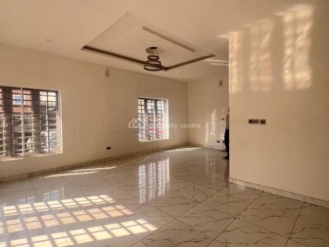 Flat for rent in Victoria Island , Lagos