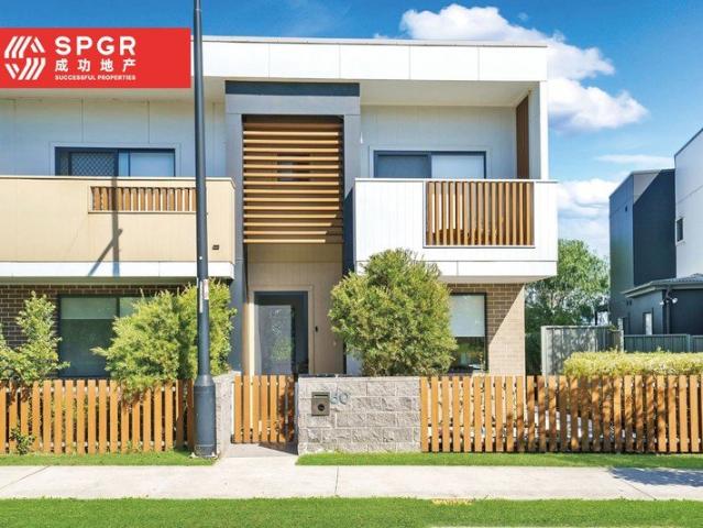Townhouse for rent in Sydney, New South Wales