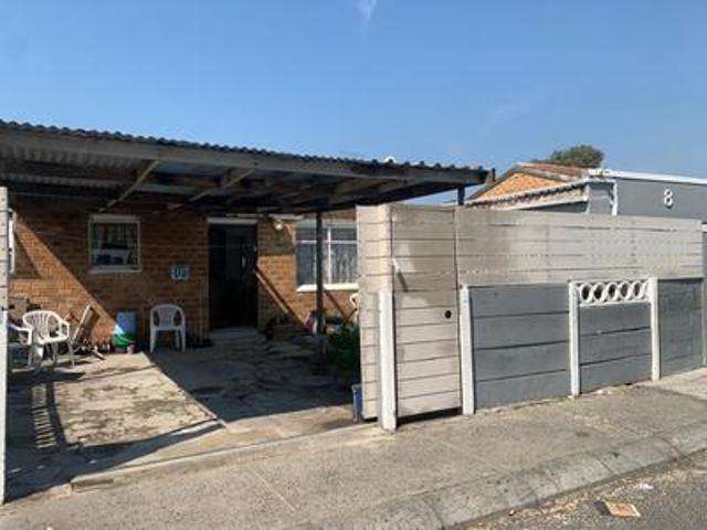 House for sale in Lentegeur, Mitchells Plain