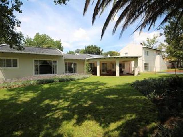 House for rent in Paulshof, Alexandra