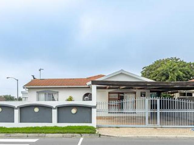 House for sale in Kraaifontein, Western Cape