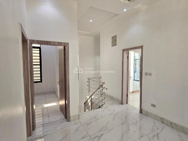 Detached duplex for sale in Eti Osa, Lagos