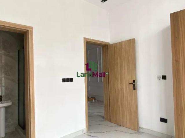 Property for sale in Eti Osa, Abuja