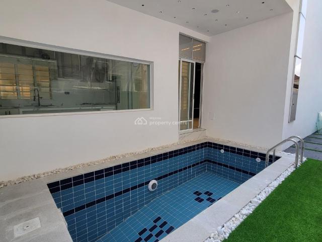 Detached duplex for sale in Eti Osa, Lagos