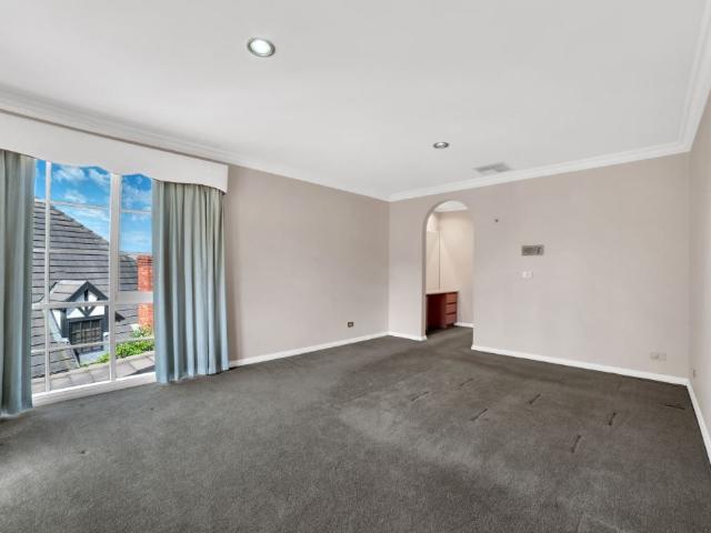 House for rent in Vermont South, Melbourne