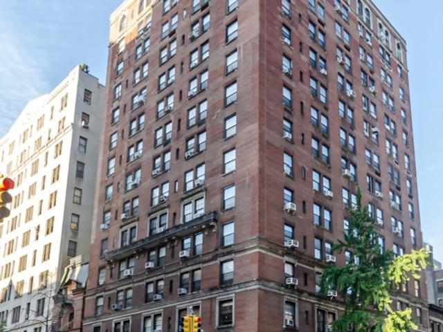 Room for rent in Arverne, New York