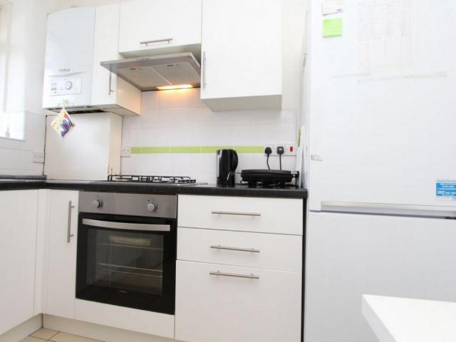 Room for rent in Walworth, Greater London