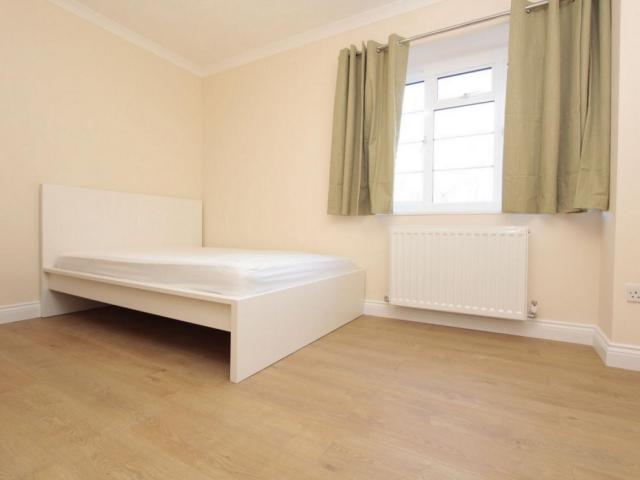 Room for rent in Maida Vale, Greater London