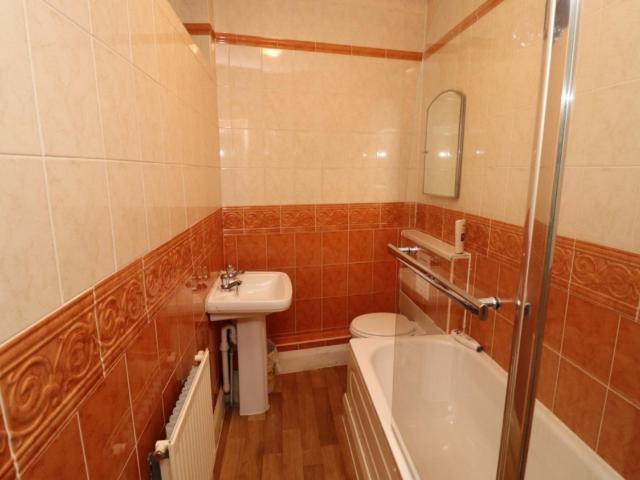 Room for rent in London Borough of Ealing, Greater London