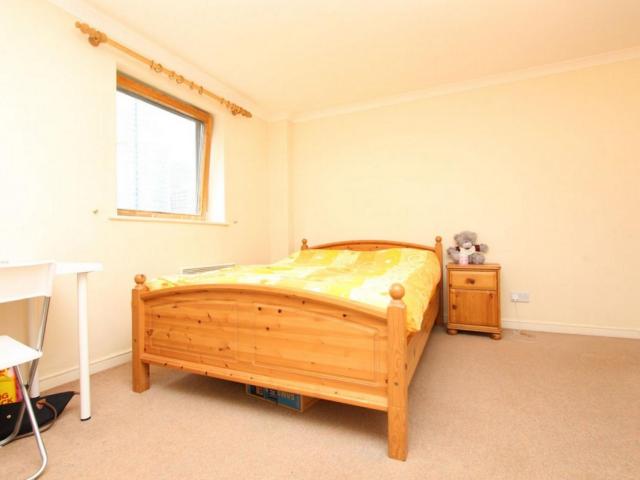 Room for rent in Isle Of Dogs, Greater London