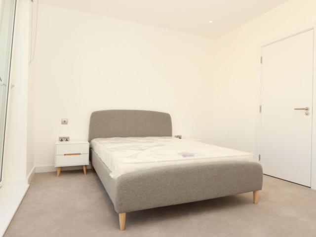Room for rent in Rotherhithe, Greater London