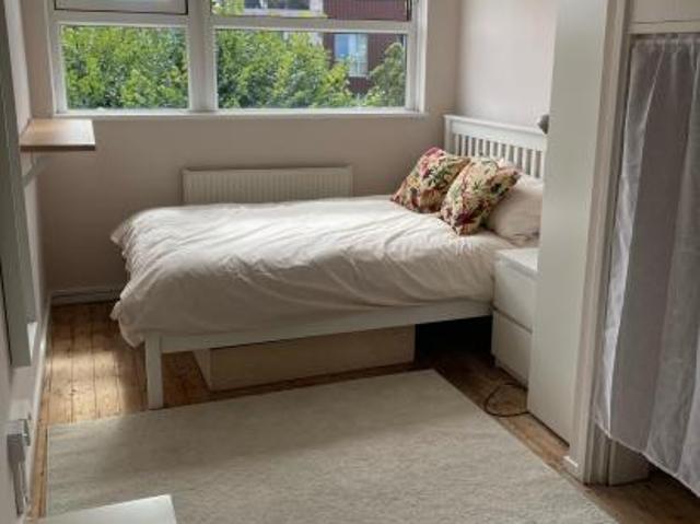 Room for rent in Highbury, Greater London