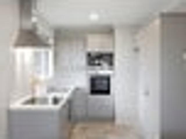 Townhouse for sale in Canterbury