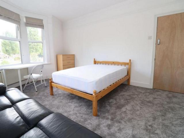 Room for rent in Harlesden, Greater London