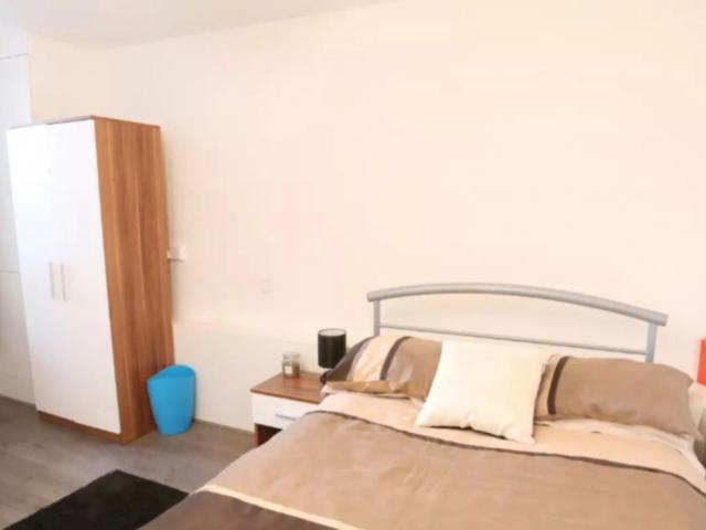 Room for rent in Bromley-by-Bow, Poplar Grove