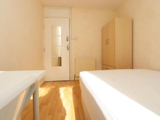 Room for rent in Old Ford, Bow