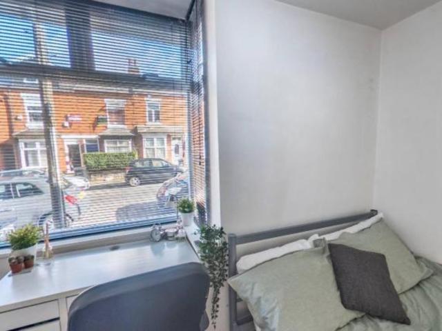 Room for rent in Stirchley, West Midlands